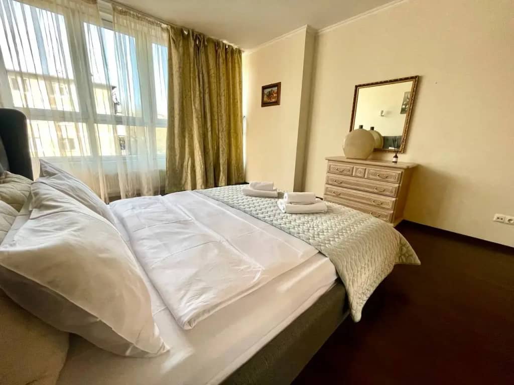 Квартира Букинг39 двухкомнатная с панорамными окнами: фото 5