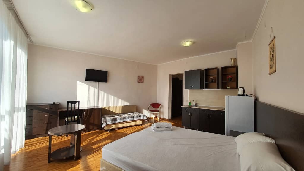 Апартаменты Уютная Студия на Кирпичной от HomeHotelSochi: фото 6