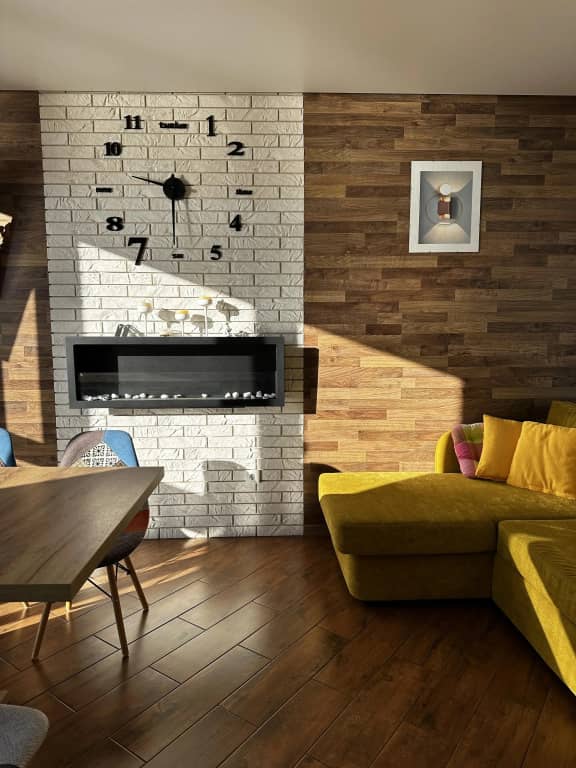 Апартаменты GEOMETRY - Просторная квартира с панорамным видом на реку в центре: фото 4
