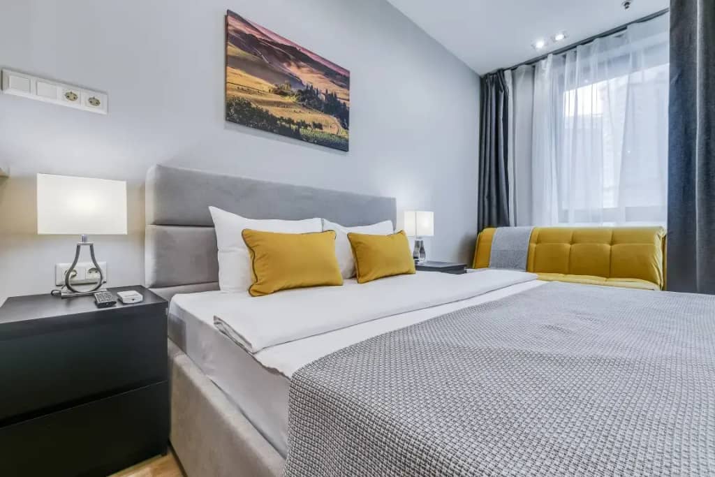 Апартаменты Полюкс с Балконом и Видом на Город Business Apartments: фото 4