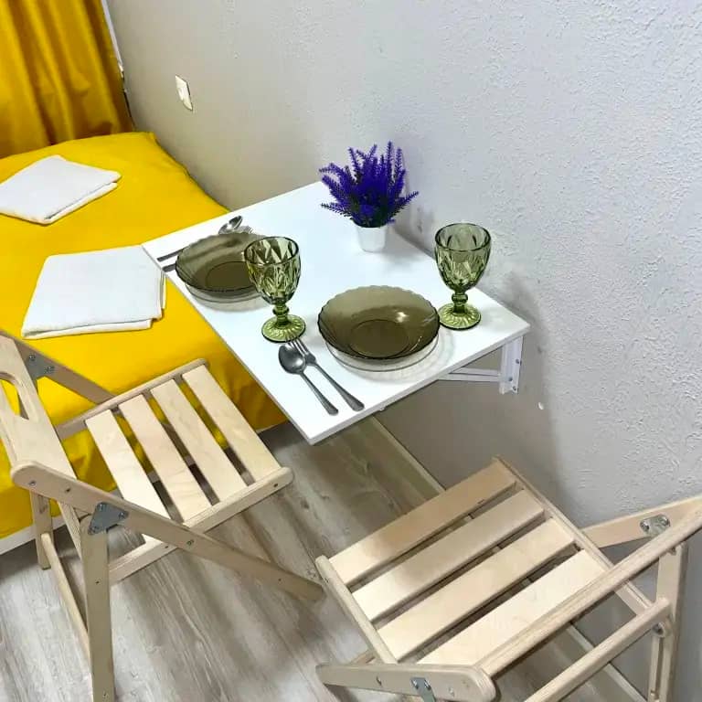 Апартаменты ROOMSTAY метро Василеостровская с видом во двор: фото 4