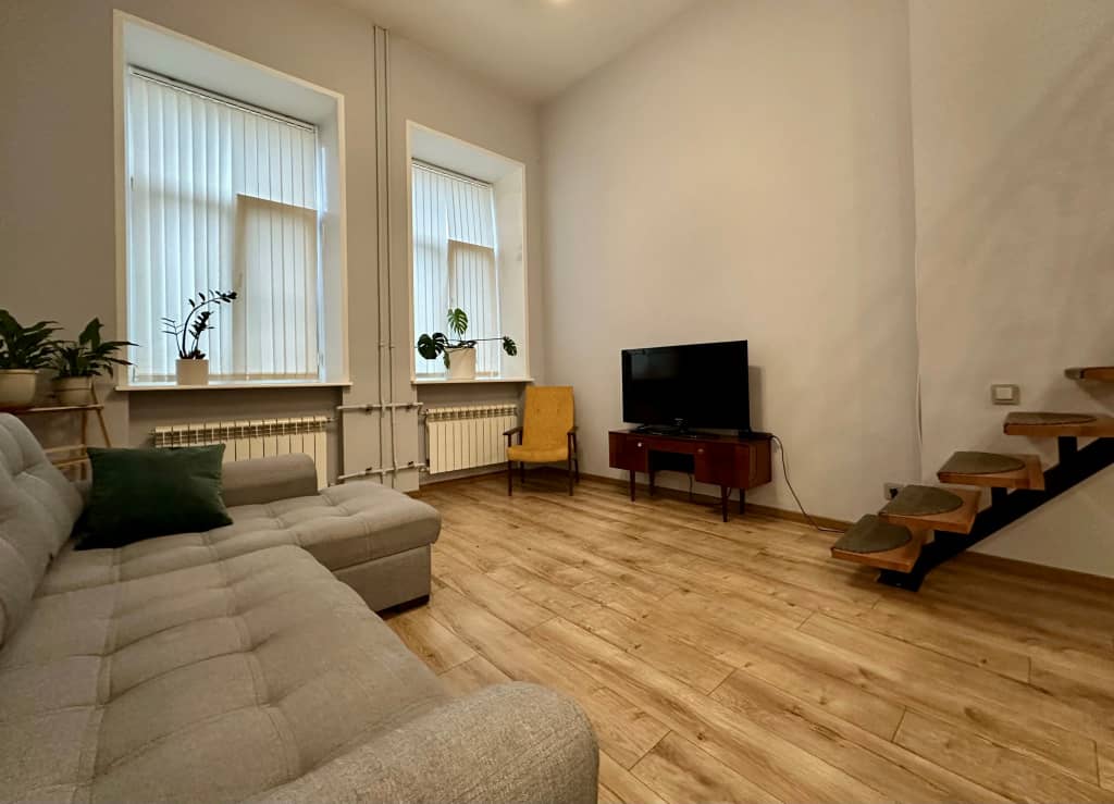 Квартира Cтудия Лофт Двухуровневая Yarapartments: фото 6