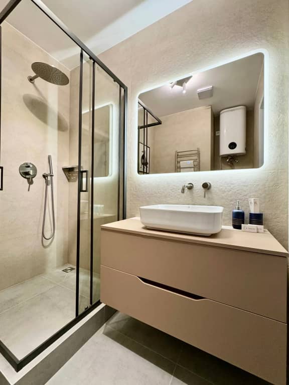 Апартаменты Lalapart Moonlit night с дизайнерским ремонтом в ЖК Метрополия: фото 6