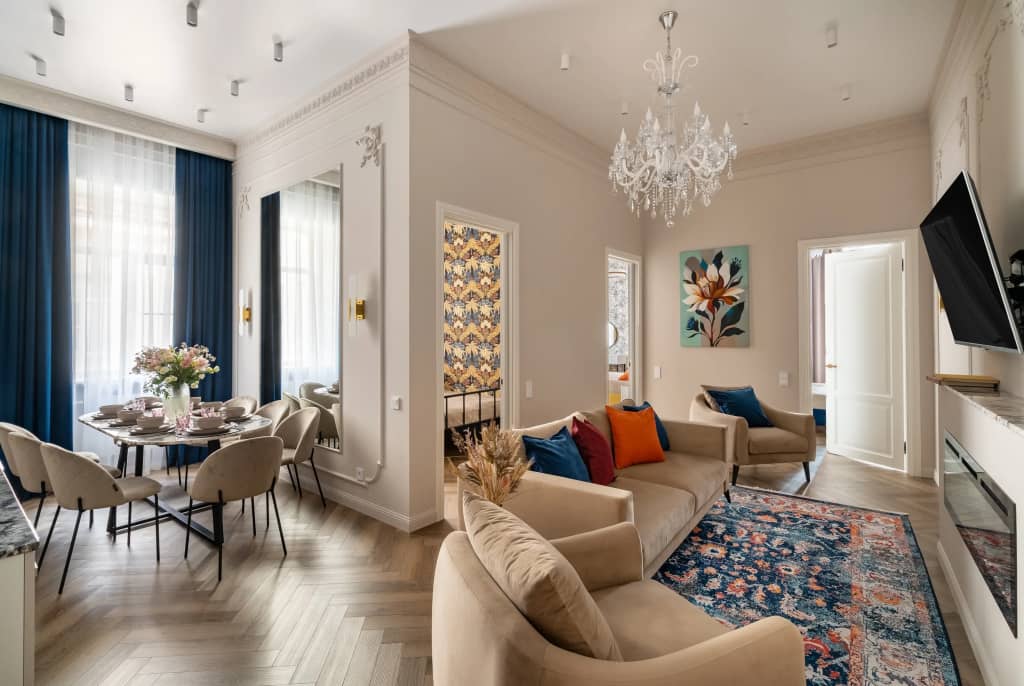 Апартаменты Дизайнерские 3х комнатные с камином Buyartapartments: фото 5