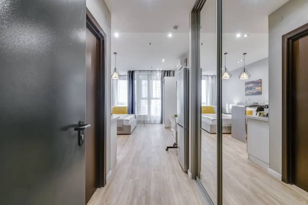 Апартаменты Полюкс с Балконом и Видом на Город Business Apartments: фото 6