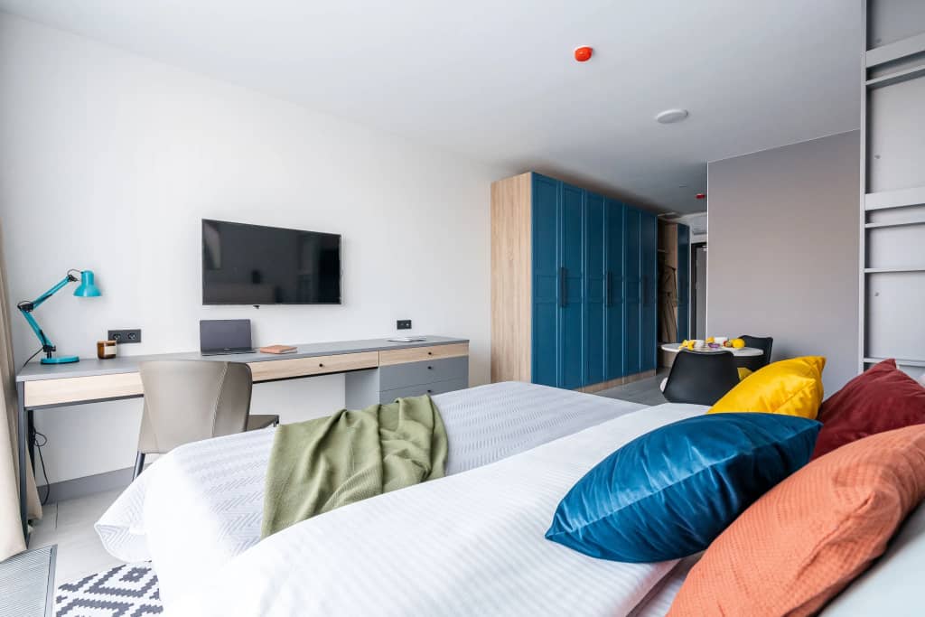 Апартаменты Sova Yard View Blue: фото 5