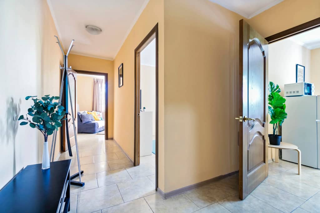 2-room Apartment 2 Min Walk From Food Mall DEPO: фото 5