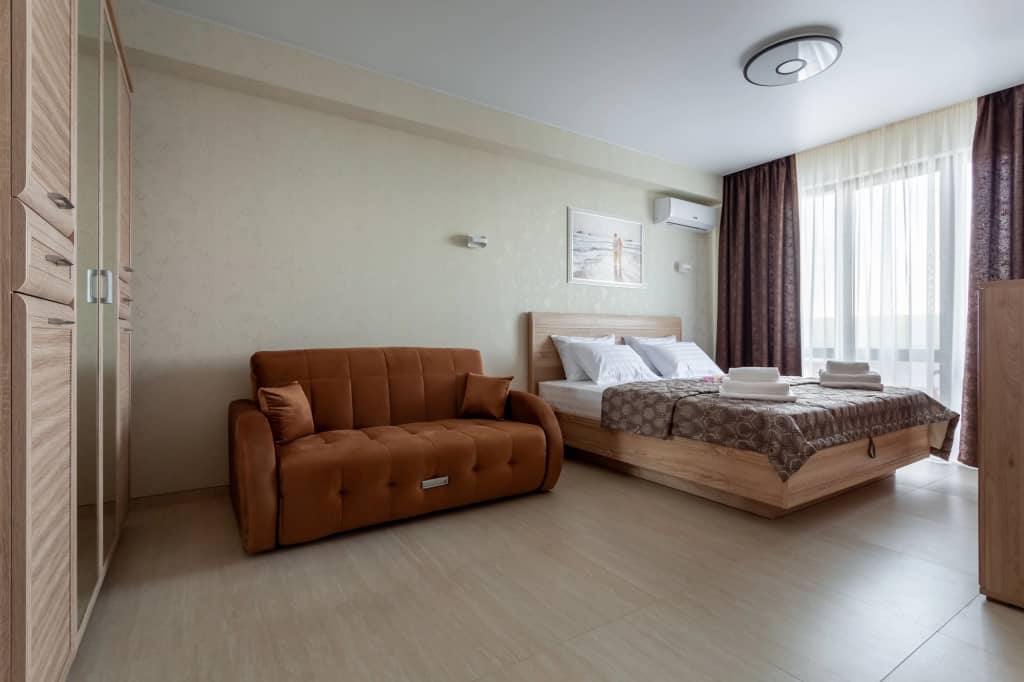 Deluxe In Krymskaya Apartments: фото 7