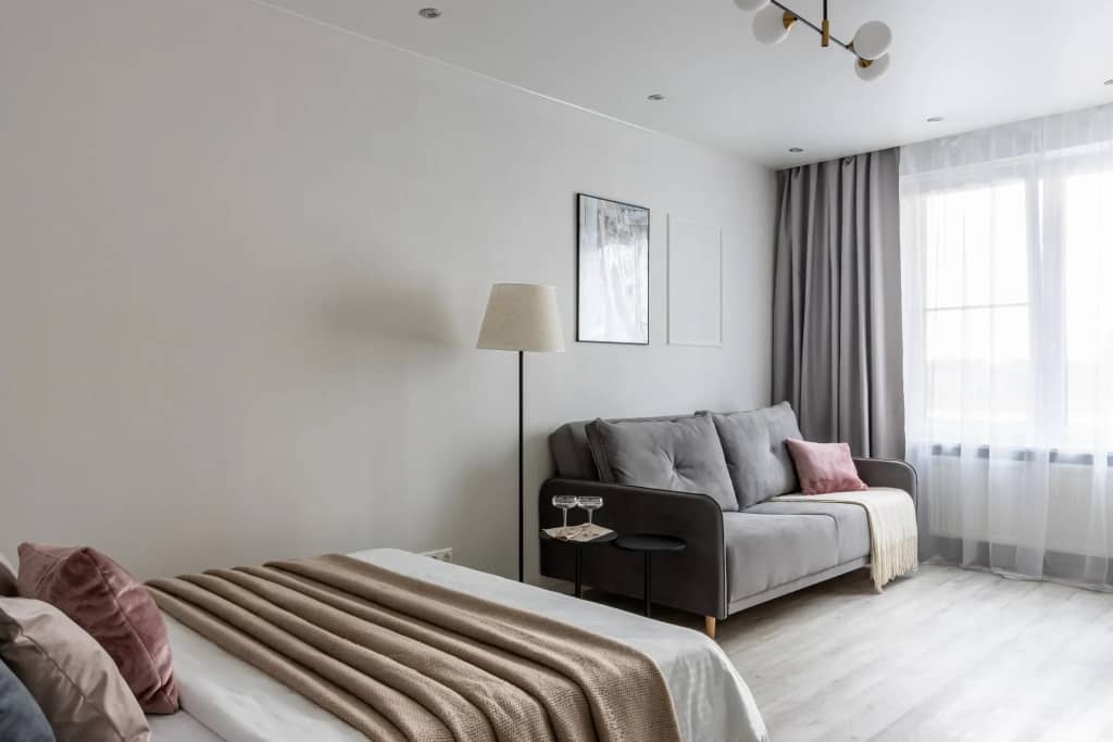 Квартира Antic на Кременчугской Satin Home: фото 6