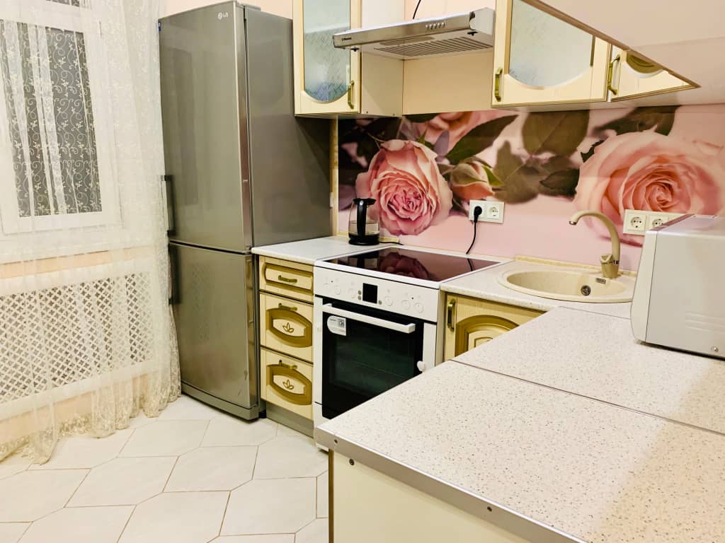 Просторная 3-квартира в центре города рядом ДКШ ЛПУ Газпром: фото 5