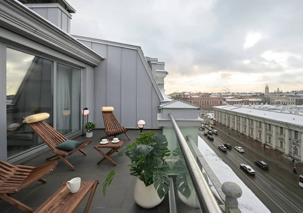 Апартаменты Minin Apartments Мансарда с террасой и видом на Невский 170 кв.м.: фото 5