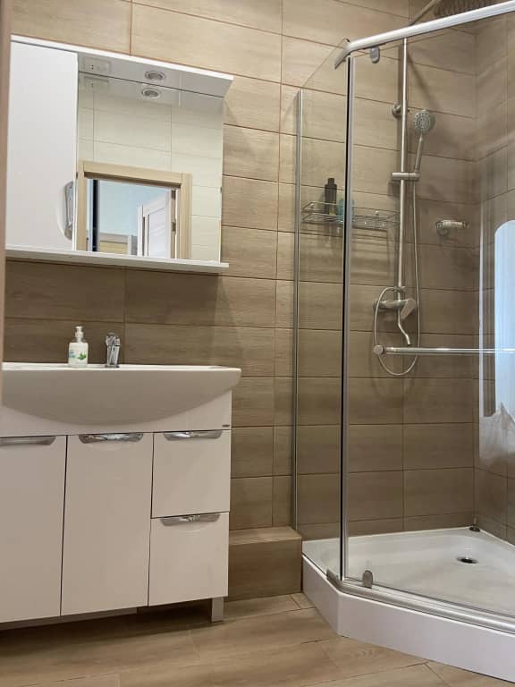 Апартаменты Яркие Краски в Центре с сауной: фото 5