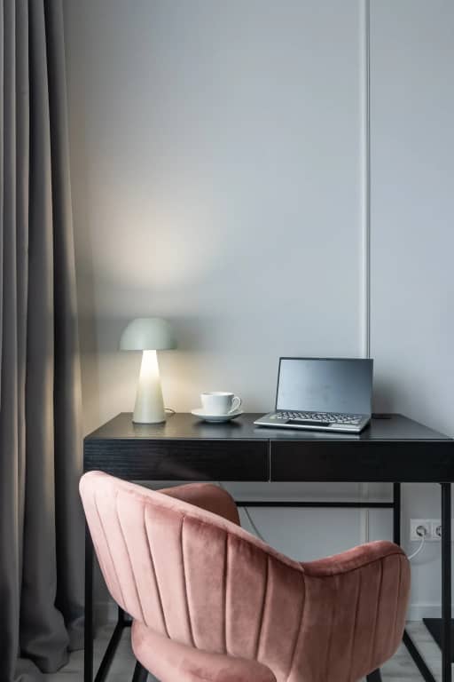 Квартира Antic на Кременчугской Satin Home: фото 5