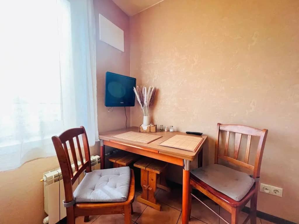 Квартира Двухкомнатная Natali Apart на Метро Пражская: фото 4