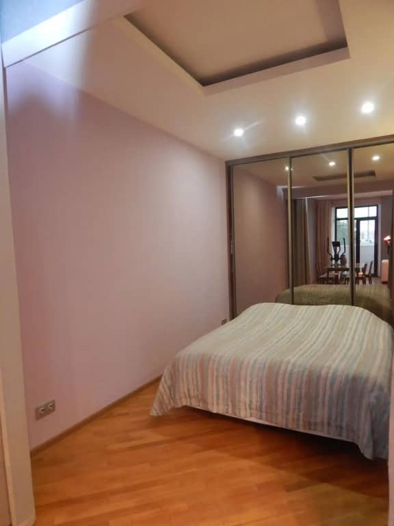 Red Square Kremlin Top Floor Suites Apartments: фото 6