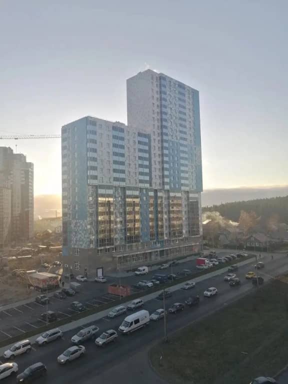 Апартаменты Та самая квартира в самом высоком доме города на 17-м этаже: фото 6