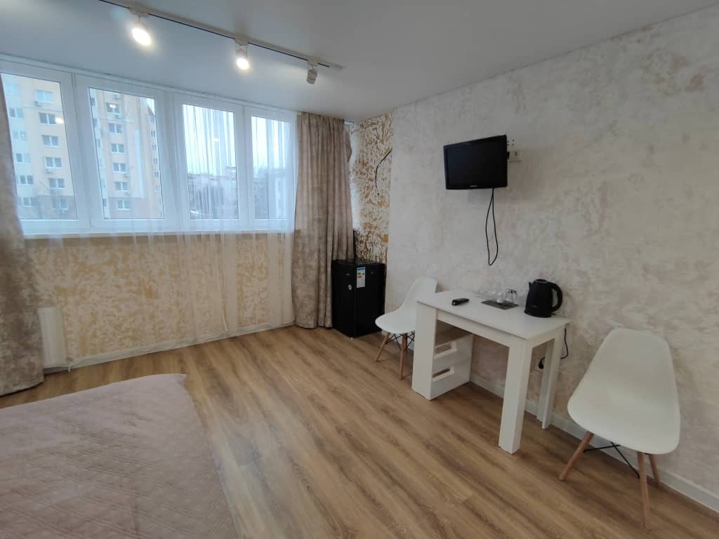 Квартира Уютная студия с дизайнерским ремонтом на ул. Мира: фото 6