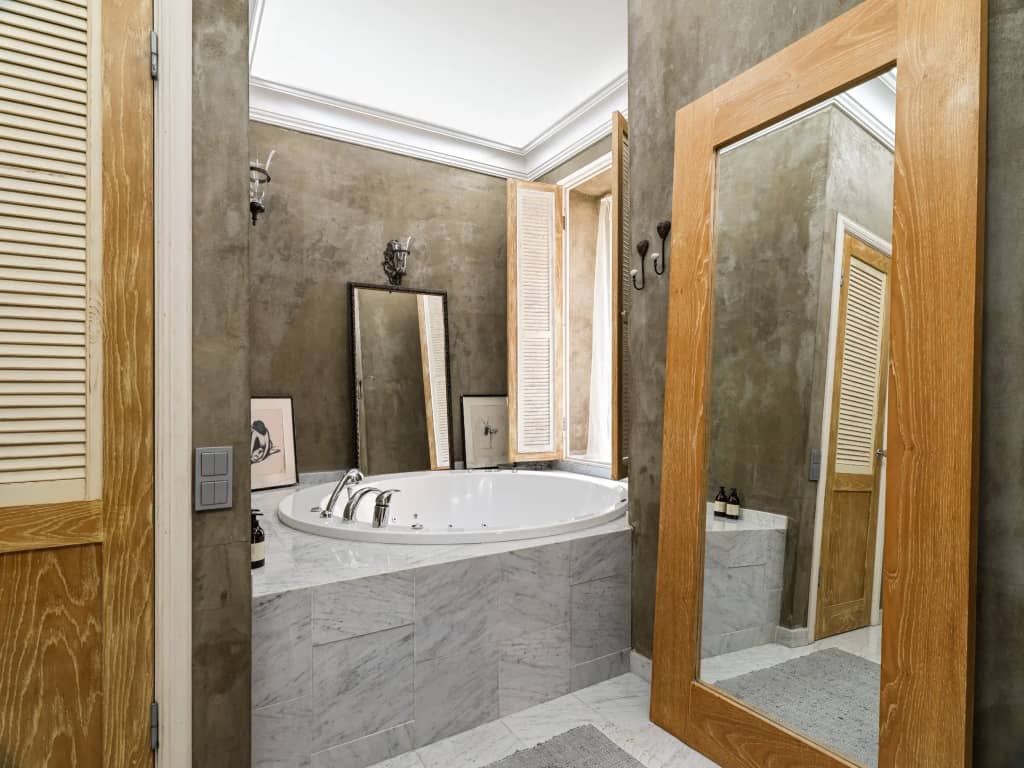 Апартаменты Двухуровневые Palazzo 250 кв.м с Высокими Потолками и Мансардными Окнами: фото 6