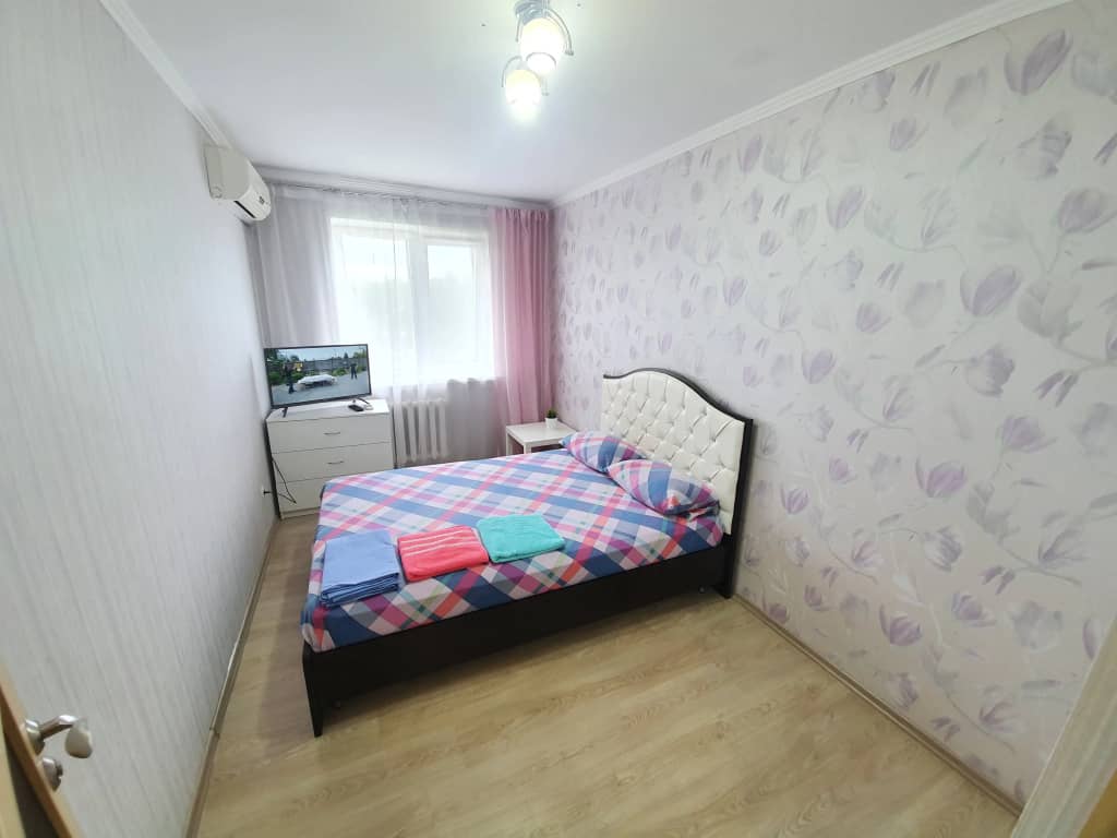Квартира Виталий HouseRent Двухкомнатная по ул. Нефтяников, 27: фото 4