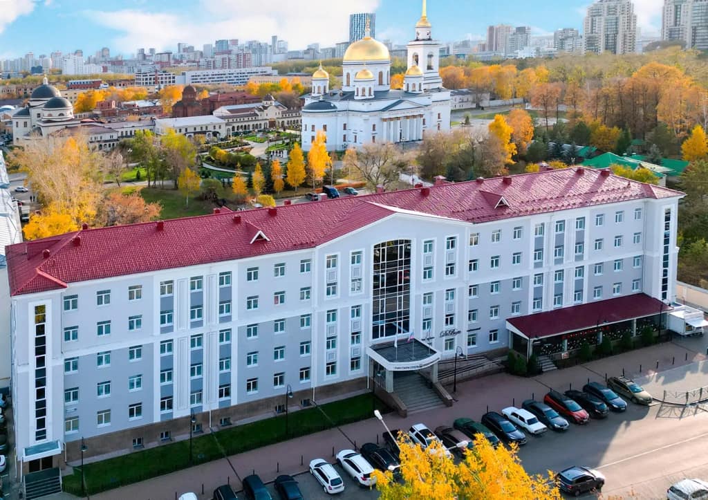 Отель Грин Парк: главное фото 1