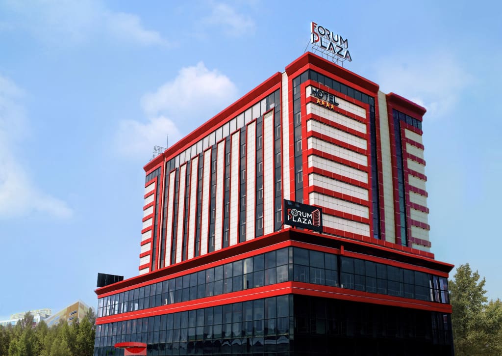Отель Forum Plaza фото