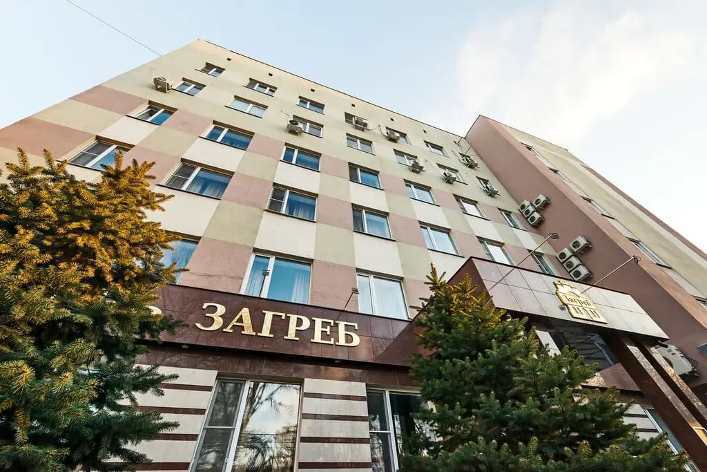 Отель Загреб фото
