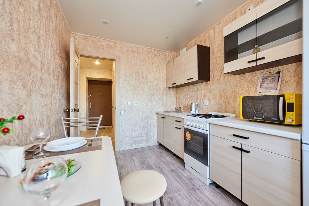 Апартаменты Sutki VIP Краснова 40 фото
