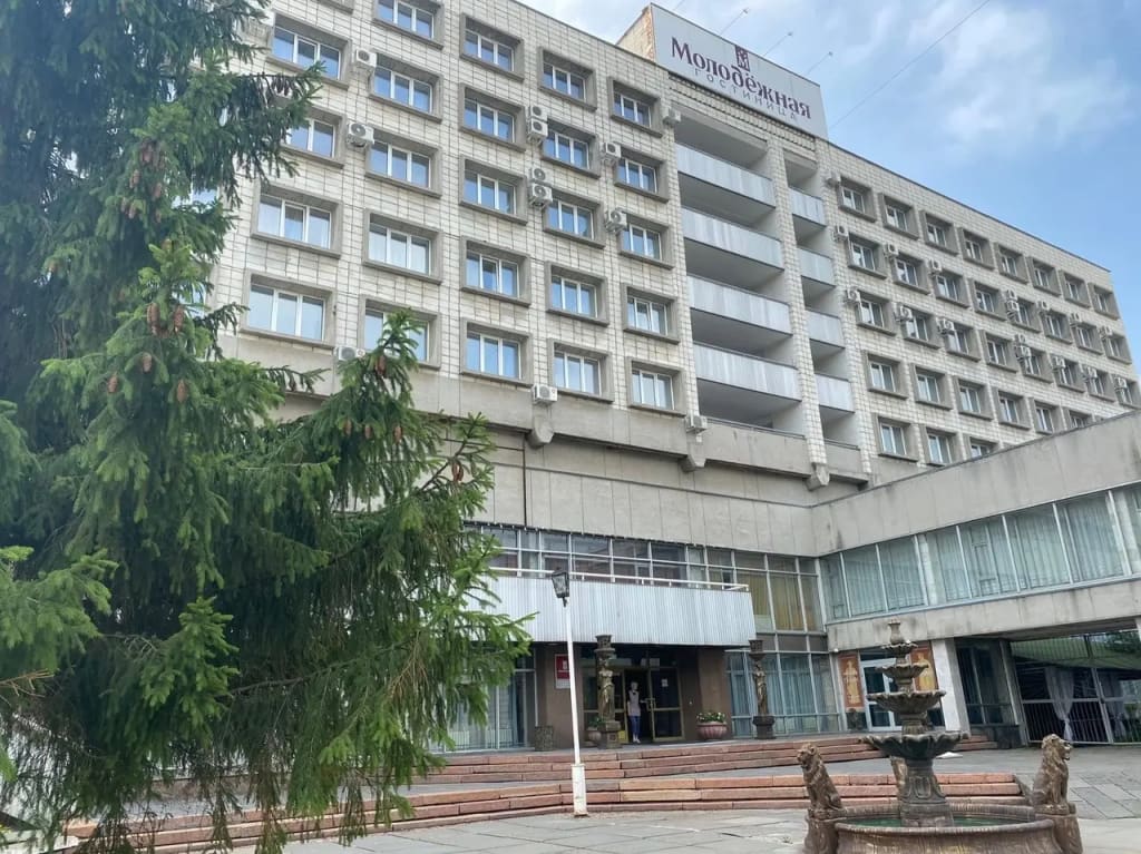Гостиница Молодежная фото