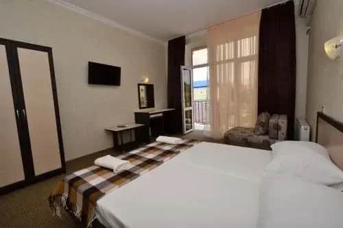 Lazurit Guesthouse: фото 2
