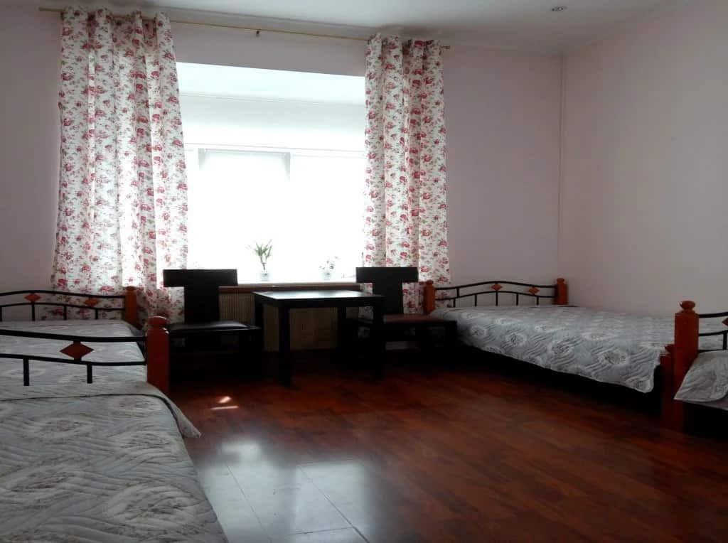 Top Hostel: главное фото 1