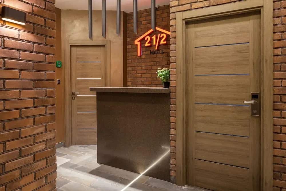 Hotel 21/2: главное фото 1