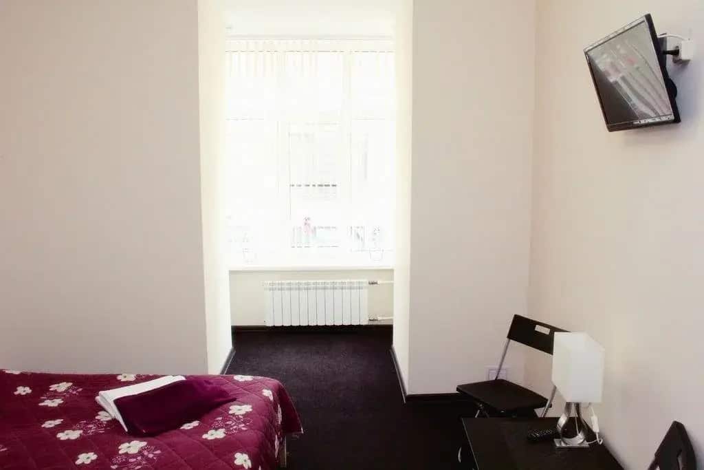 Меблированные комнаты SuperHostel на Суворовском пр 20 : главное фото 1