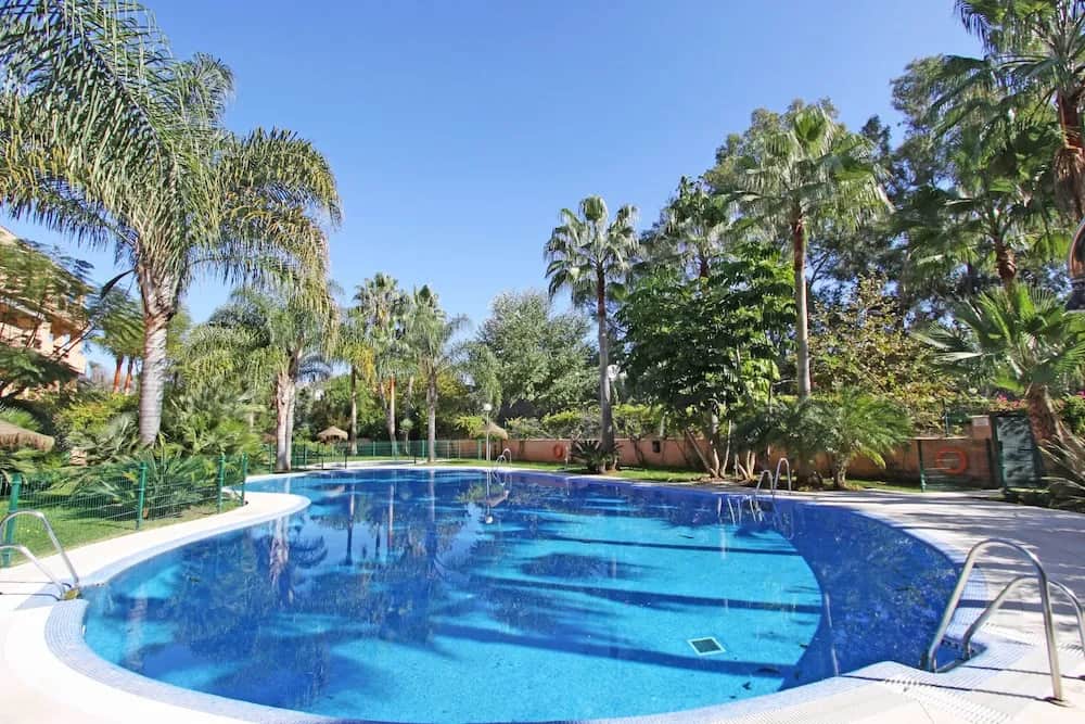 1039 Beach Front Second Line Penthouse Large Pool Garden Area Direct D: фото 3