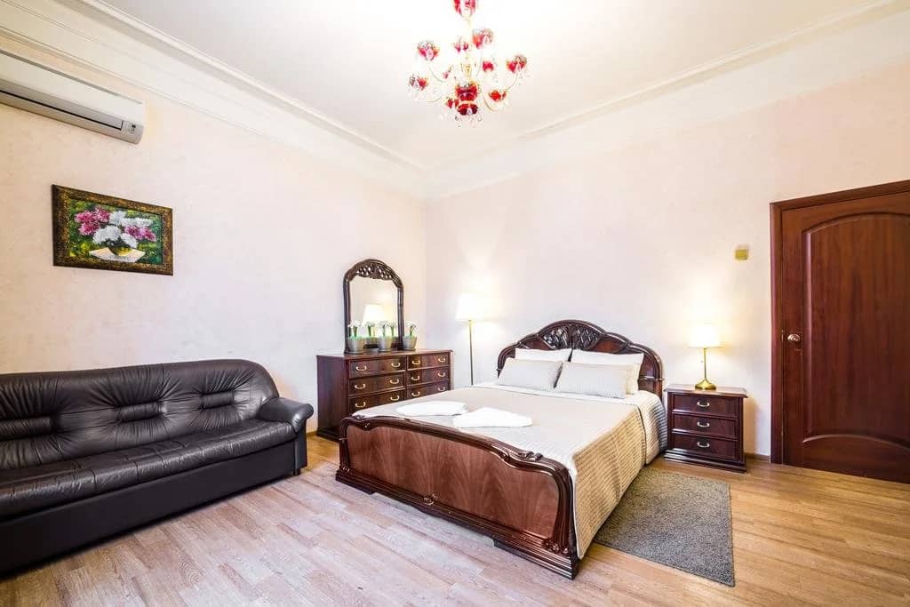 Меблированные комнаты Ministry Suite Smolenskaya: фото 4