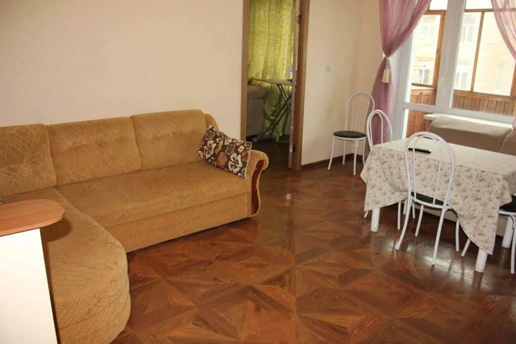 Bajkal Na Surikova Apartments: фото 2