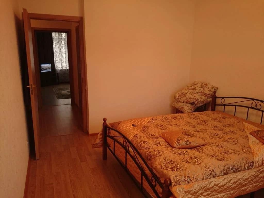 Apartmenti Na Admirala Tributsa 7: фото 2
