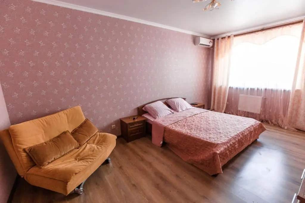 Apartment on Pokryshkina 2: главное фото 1
