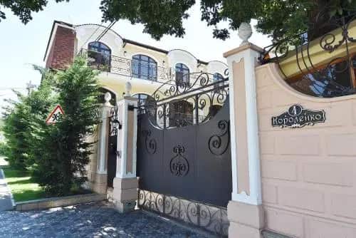 Guest House u Lukomorya: главное фото 1
