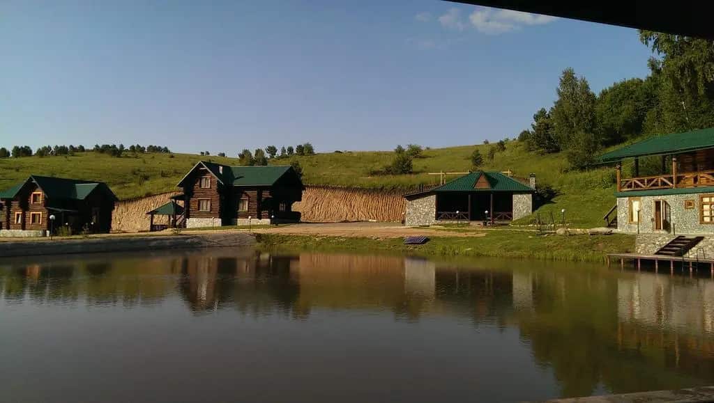 Baza Otdykha Kedrovaya Zaimka: главное фото 1