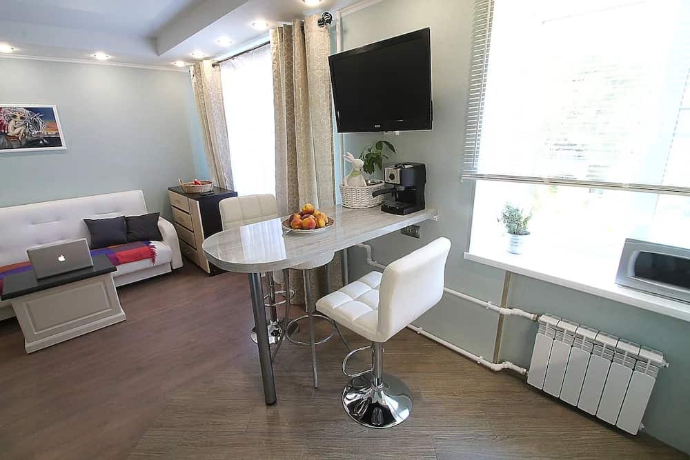 Apartment on Oktyabrya 43: главное фото 1