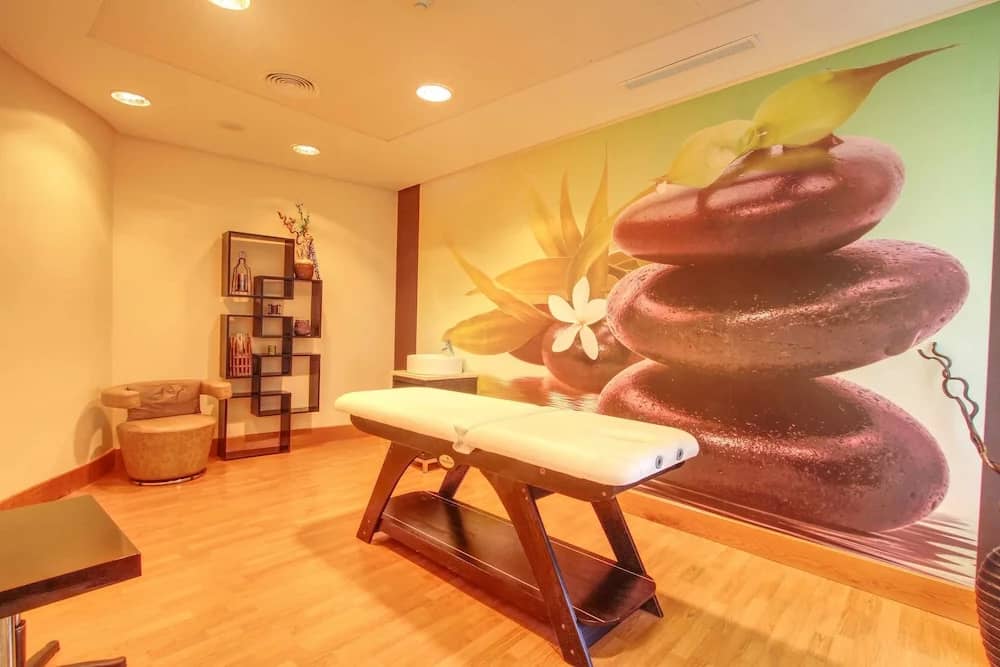 1039 Beach Front Second Line Penthouse Large Pool Garden Area Direct D: фото 4