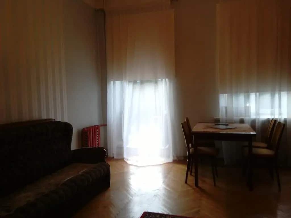 Teatralnaya Ploshchad 12: главное фото 1