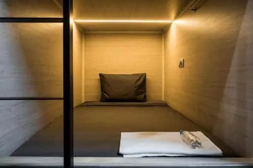 THE KUBZ Capsule Hotel: фото 3