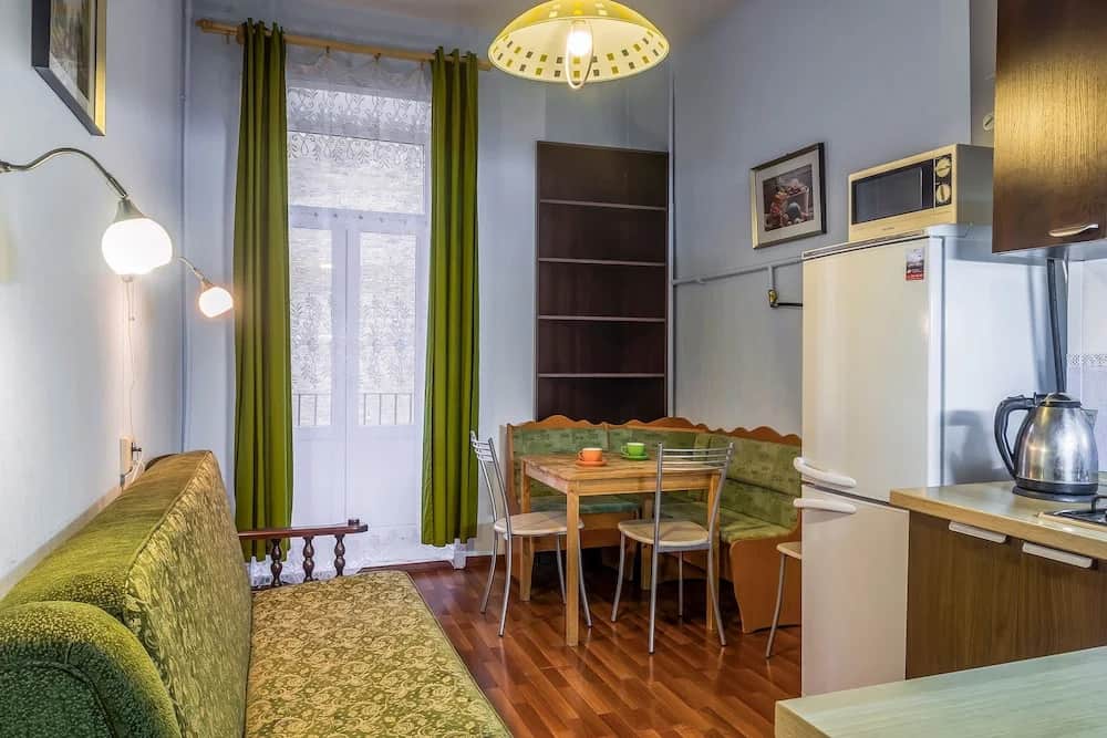 Friends apartment on Griboedova 27: фото 2