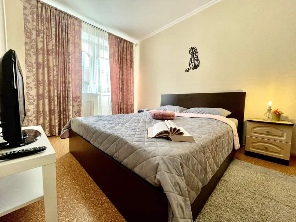 Апартаменты на бульваре Финютина 11 в Крутые ключи: главное фото 1