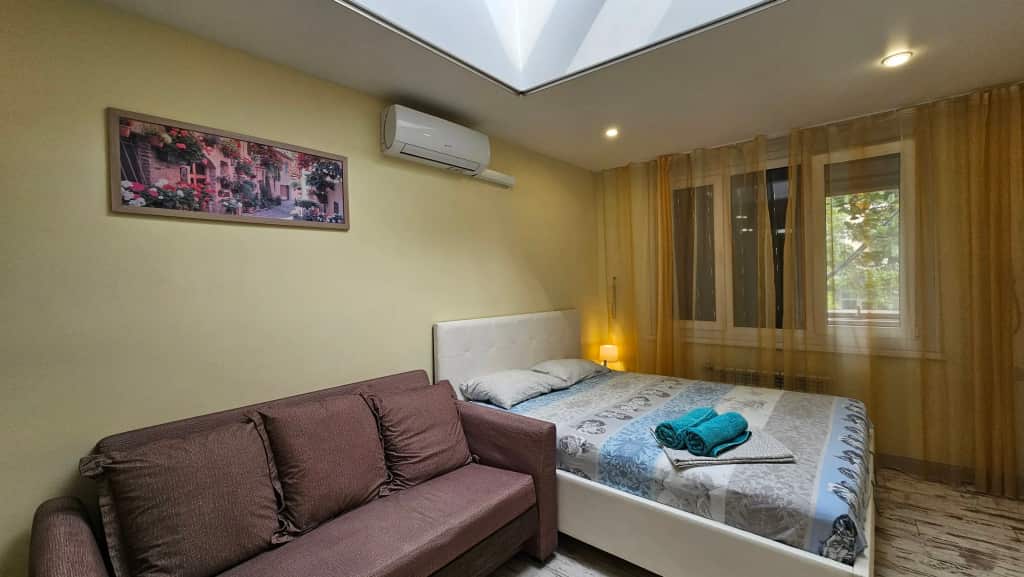 Апартаменты Уютная студия на Роз 57 от HomeHotelSochi (2): главное фото 1