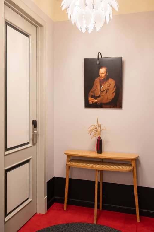 Dostoevsky Apartments: фото 6