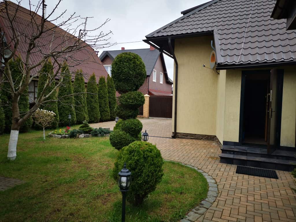 Дом Suburban House: главное фото 1