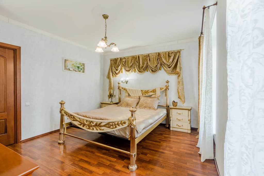Апартаменты Nevsky 45 3 bedrooms & 2 bathrooms 8 persons: фото 3