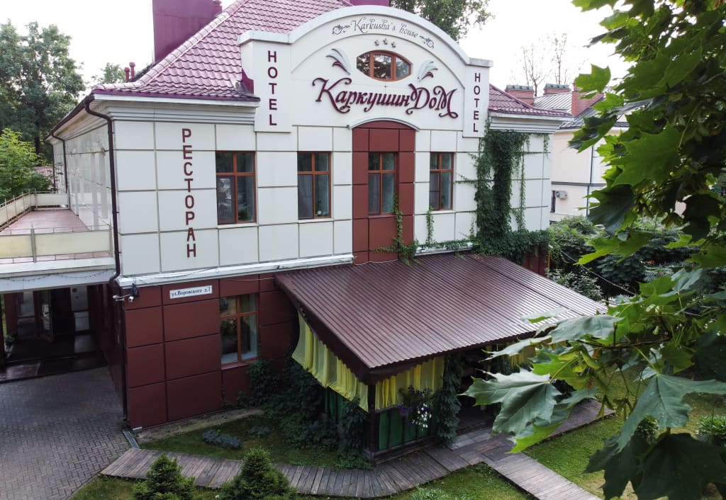 Отель Каркушин Дом фото